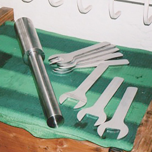 Laser cut spanners