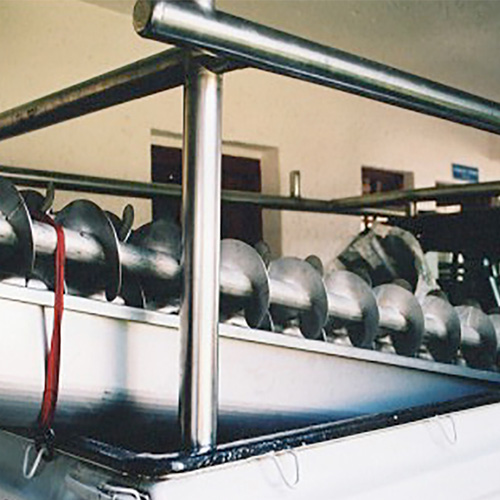 Screw conveyors